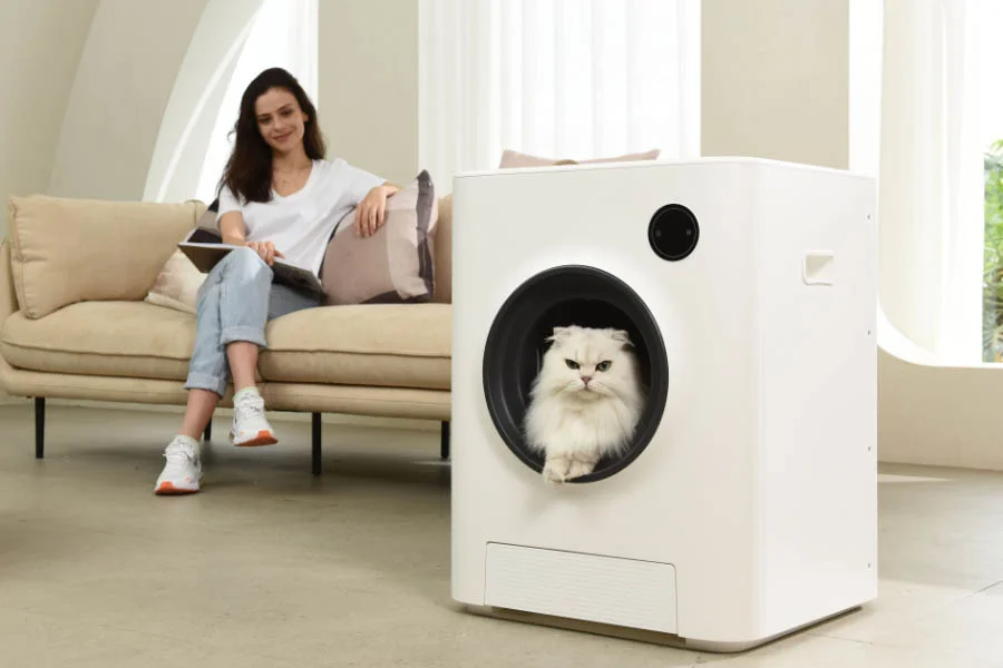 automatic litter box for large cats